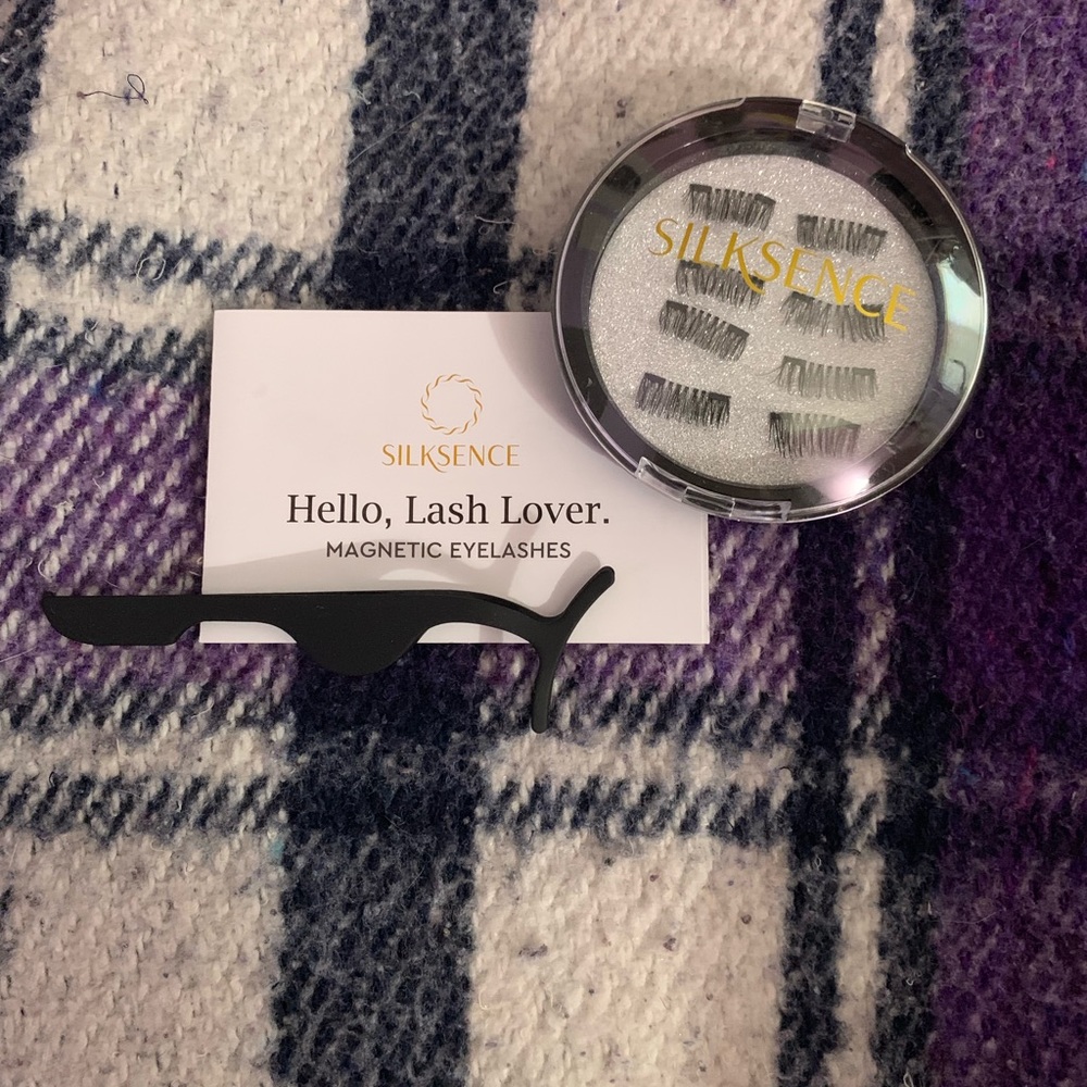 Silksense magnetic eyelashes 8ct Never used.